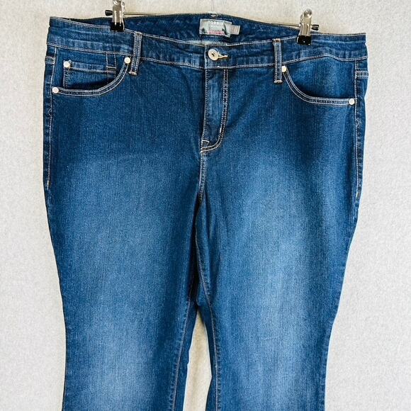 Torrid Womans Sz 20S Short Plus Slim Boot Stretch Jeans Blue Denim Pockets - Picture 2 of 8